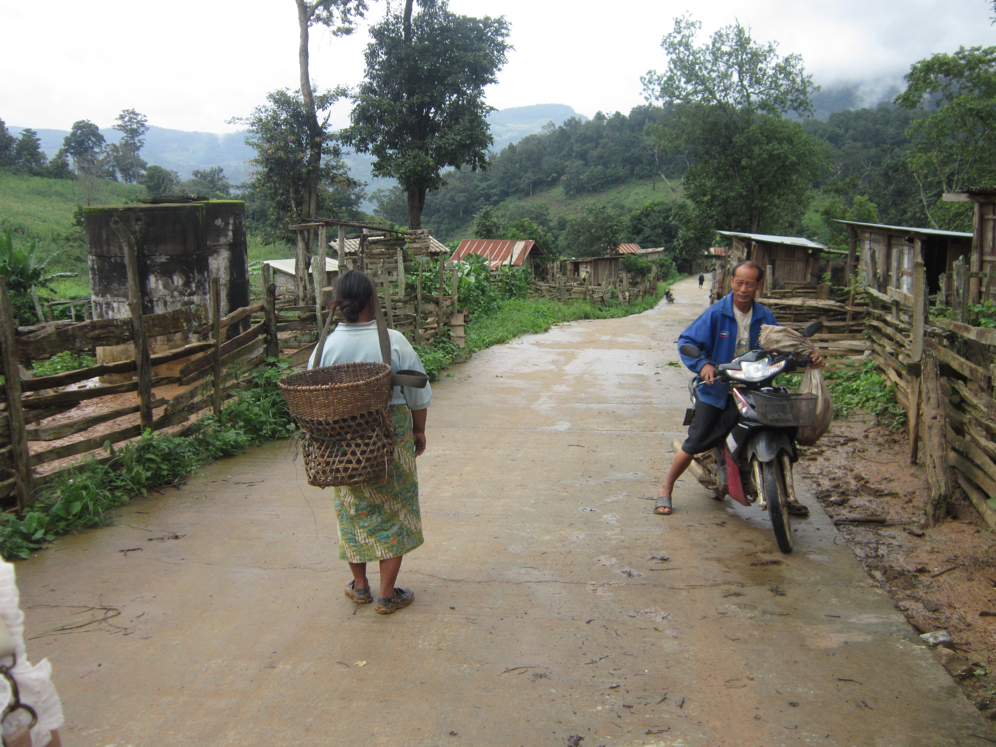 Pai Thailand village villagers